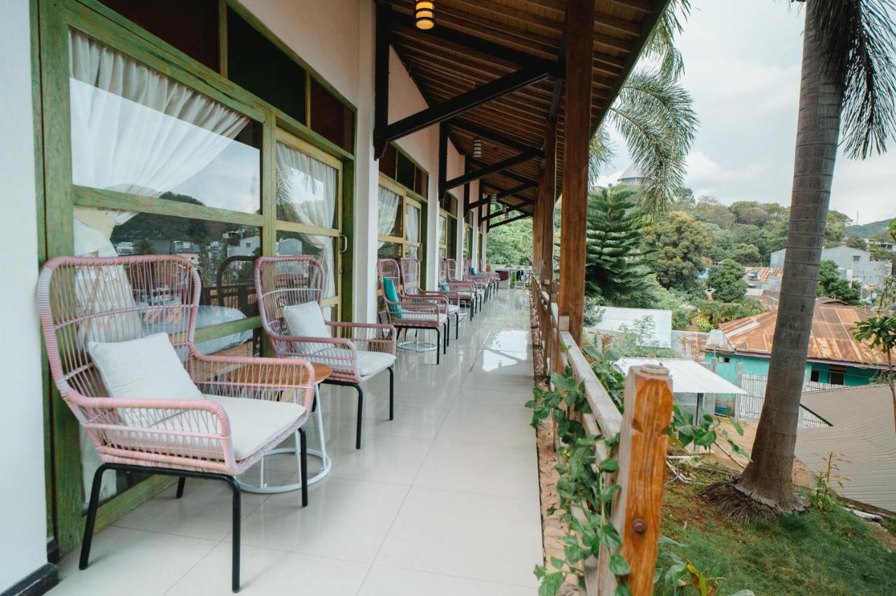 Green Hill Boutique Hotel Labuan Bajo Zewnętrze zdjęcie